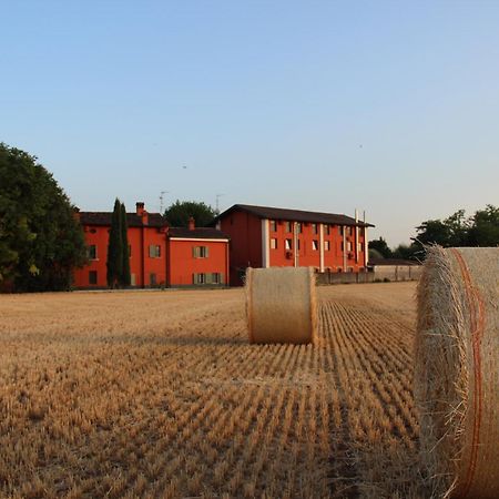 Agriturismo Fiorbello Montirone Buitenkant foto